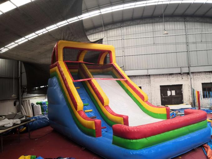 Bunte Spielplatz-Schlag-Haus-Wasserrutsche-UVschutz-Ölschicht